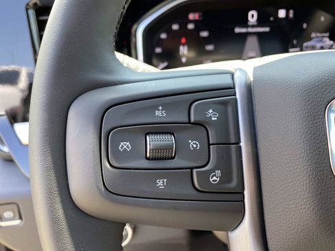 Used 2026 GMC Sierra 1500 SLE AWD/4WD image 15
