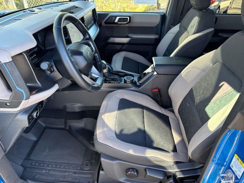 Certified 2023 Ford Bronco Wildtrak image 27