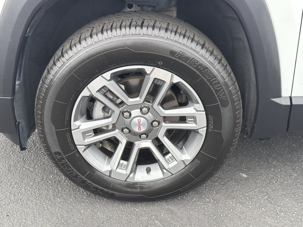 Used 2025 GMC Terrain Elevation FWD image 18