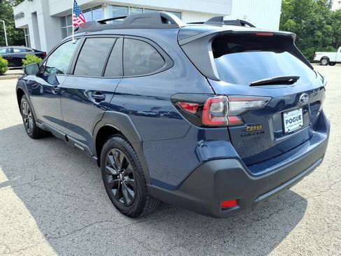Used 2025 Subaru Outback Onyx Edition AWD/4WD image 3
