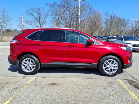 Certified 2023 Ford Edge SEL w/ Convenience Package AWD/4WD image 9