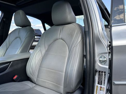 Used 2019 Toyota Avalon Limited w/ Advanced Safety Package FWD image 27