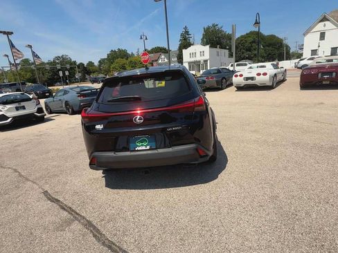 Used 2021 Lexus UX 250h w/ Premium Package AWD/4WD image 7