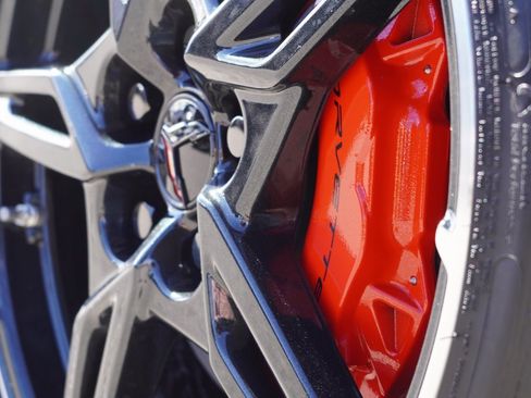 Used 2025 Chevrolet Corvette Stingray Coupe w/ 1LT image 9