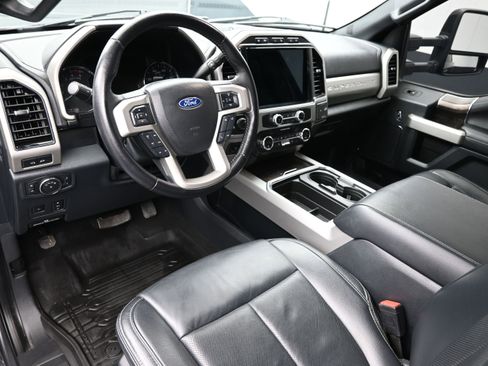 Used 2022 Ford F250 Lariat w/ Tremor Off-Road Package AWD/4WD image 22