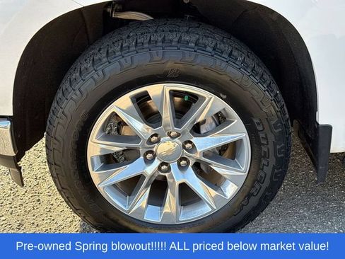 Used 2019 Chevrolet Silverado 1500 LTZ w/ Technology Package AWD/4WD image 13
