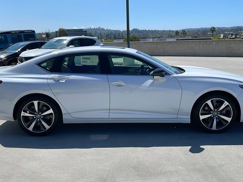 New 2025 Acura TLX w/ Technology Package image 6
