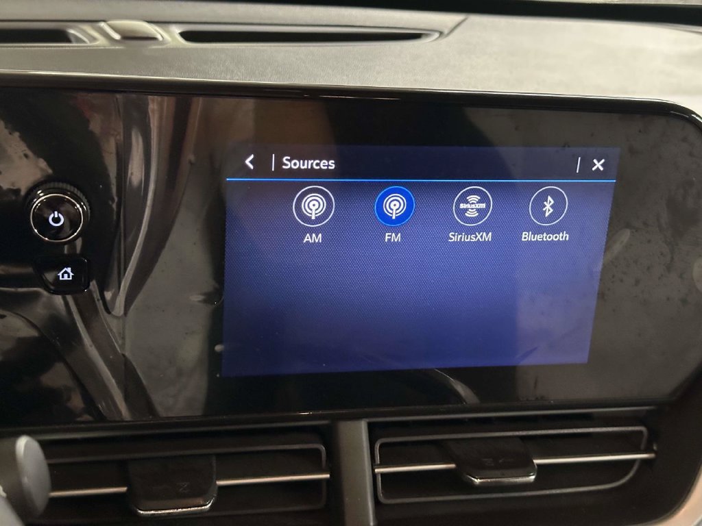 Certified 2024 Chevrolet Trax LS w/ LS Convenience Package FWD image 19