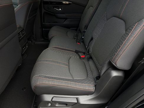 New 2026 Honda Pilot Sport image 9