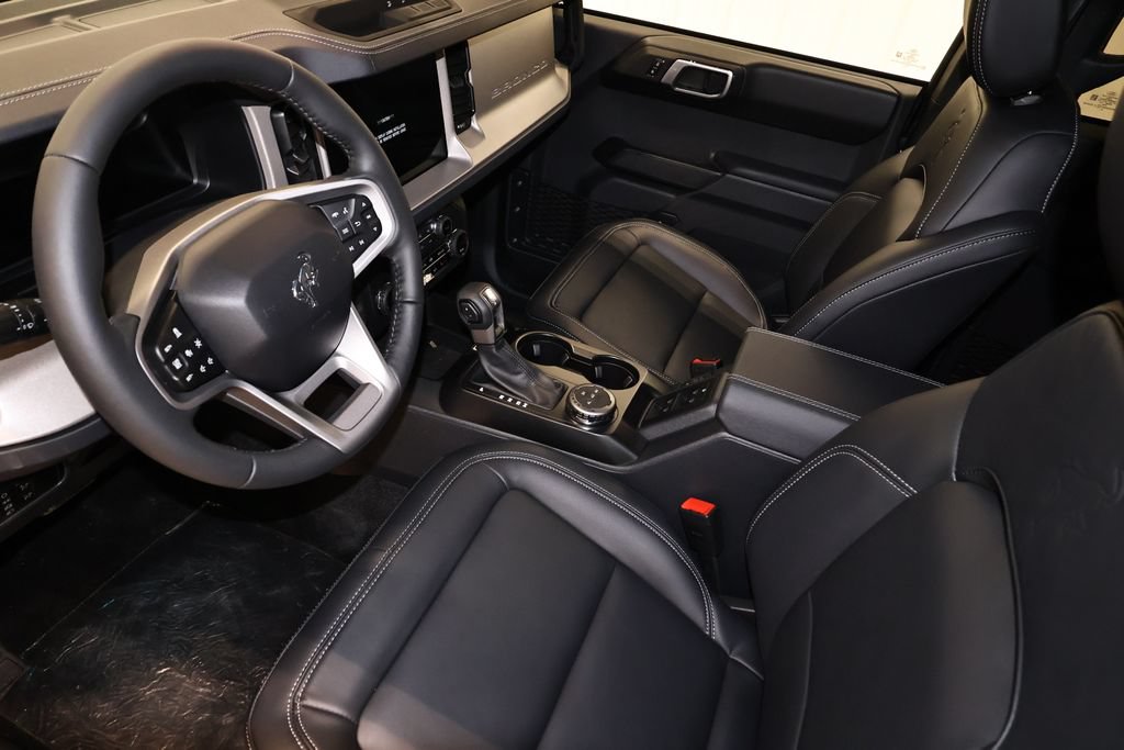 New 2026 Ford Bronco Outer Banks AWD/4WD image 30