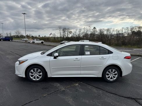 New 2026 Toyota Corolla LE image 6