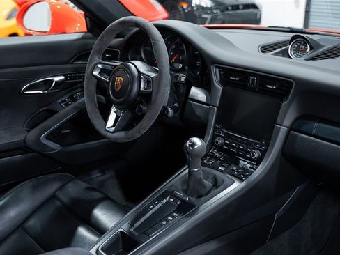 Used 2017 Porsche 911 Carrera GTS RWD image 53