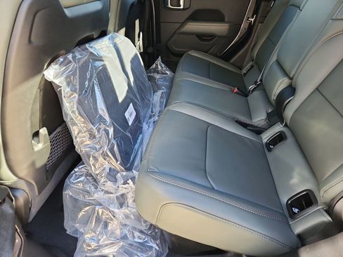 New 2026 Jeep Gladiator Mojave AWD/4WD image 8