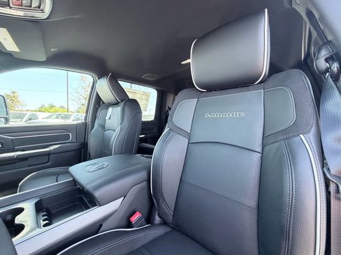 New 2026 RAM 3500 Big Horn AWD/4WD image 19