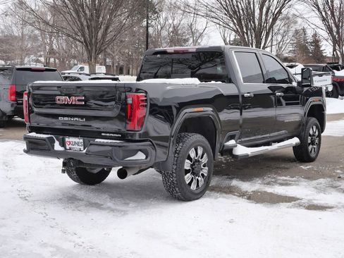 Used 2024 GMC Sierra 2500 Denali w/ Denali Reserve Package AWD/4WD image 10