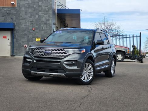 Used 2020 Ford Explorer Limited image 2