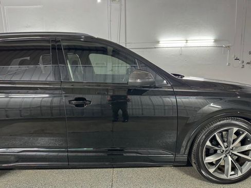 Used 2023 Audi SQ7 Prestige image 4