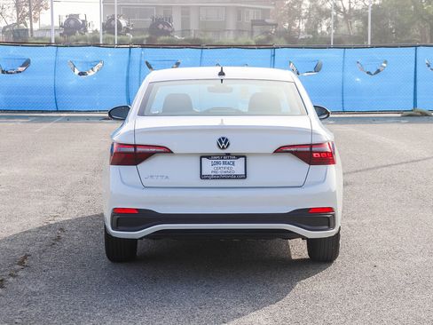Used 2024 Volkswagen Jetta S image 8