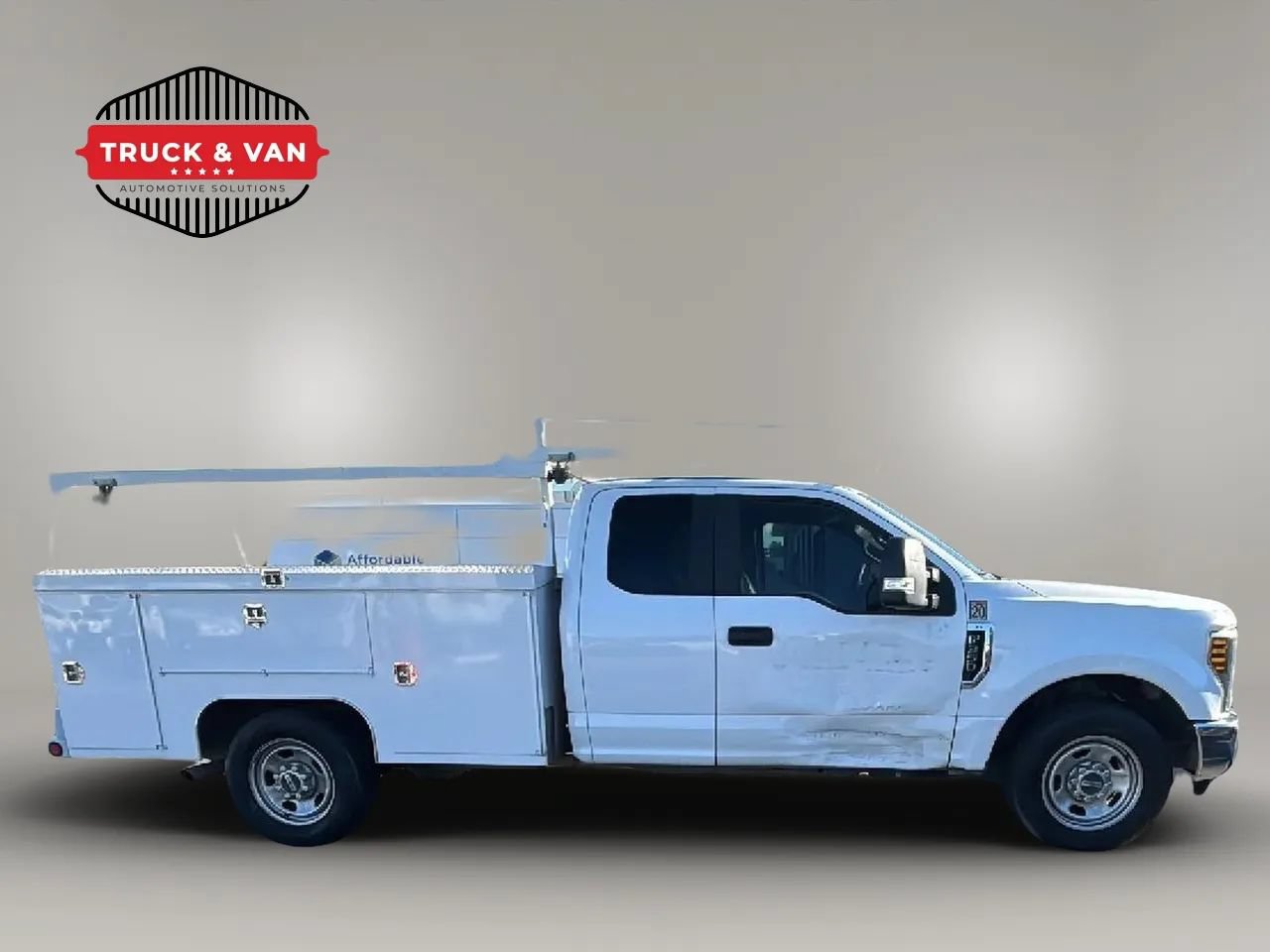 Used 2018 Ford F350 XL w/ Power Equipment Group RWD image 5