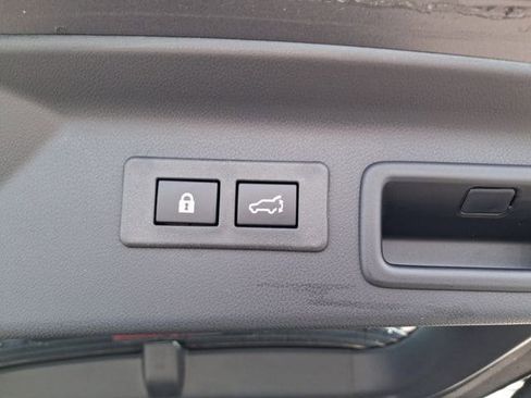 Used 2026 Subaru Forester Touring image 14