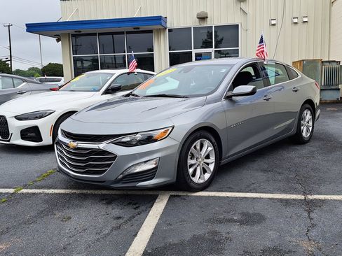 Used 2023 Chevrolet Malibu LT FWD image 3