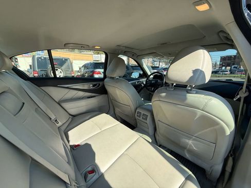 Used 2014 INFINITI Q50 2.0t w/ Moonroof Package image 46