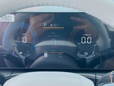 New 2026 Hyundai Santa Fe SE FWD image 9