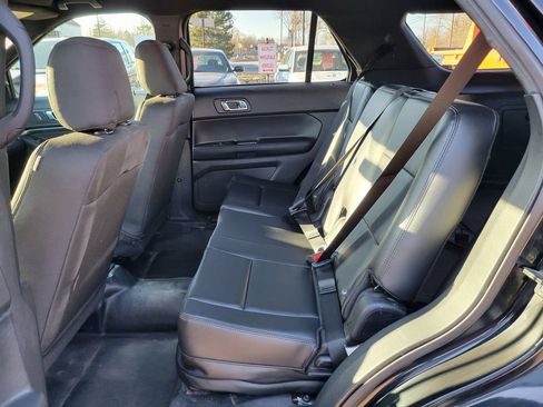 Used 2017 Ford Explorer 4WD Police Interceptor image 18