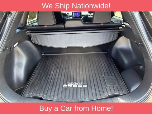 Used 2024 Toyota Corolla Cross AWD Hybrid w/ Moonroof Package image 27