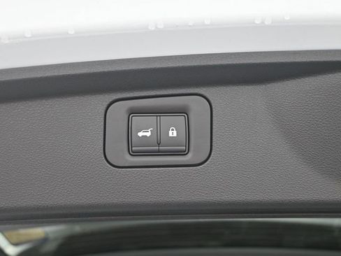 New 2026 INFINITI QX80 4WD image 36