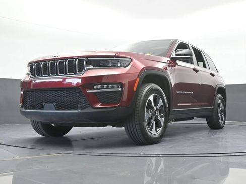 Used 2024 Jeep Grand Cherokee Limited 4xe AWD/4WD image 58