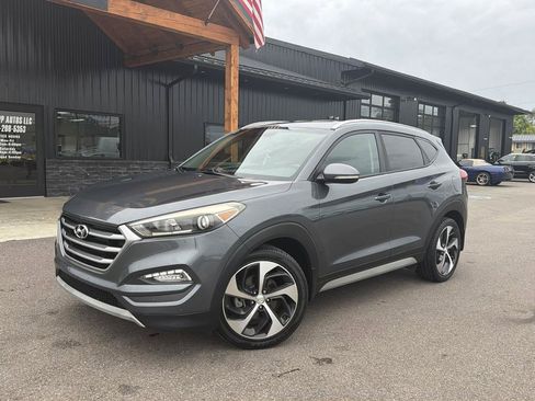 Used 2017 Hyundai Tucson Sport FWD image 1