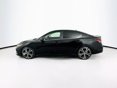 Used 2020 Nissan Sentra SR w/ Premium Package FWD image 4