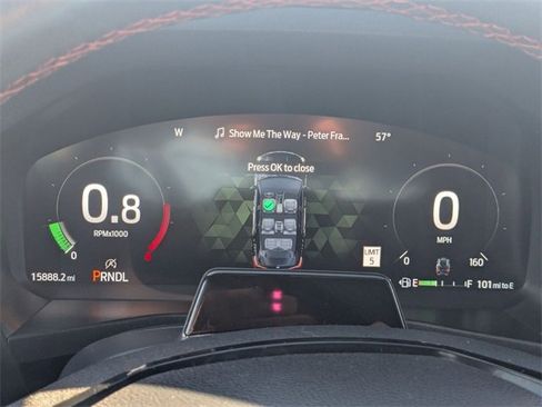 Used 2025 Ford Explorer ST-Line image 23