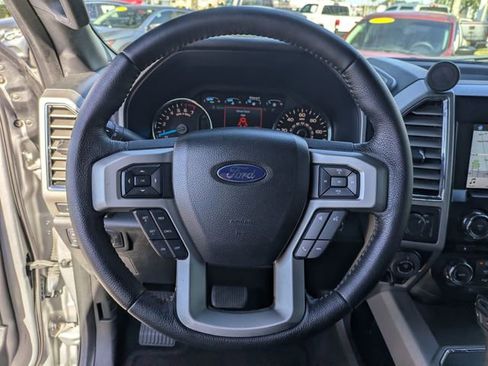 Used 2016 Ford F150 Lariat image 14