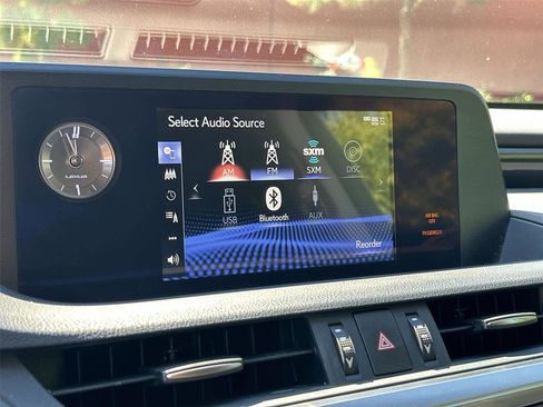 Used 2020 Lexus ES 300h w/ Accessory Package 2 image 16