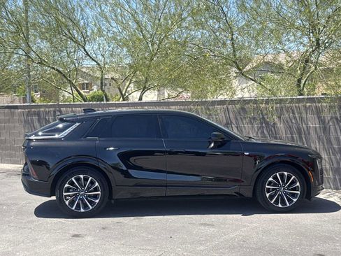 Used 2025 Cadillac Lyriq Sport w/ LPO, Floor Liner Package AWD/4WD image 9