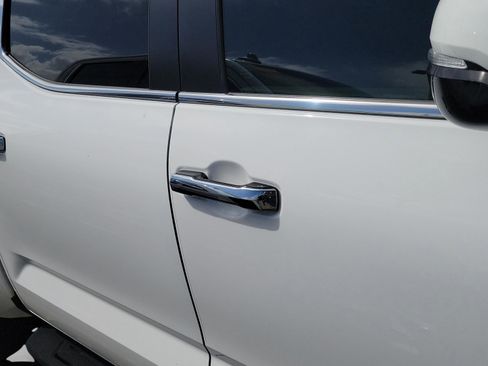 Used 2024 Toyota Tundra Limited AWD/4WD image 58