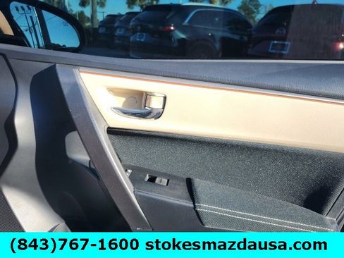 Used 2015 Toyota Corolla LE image 23