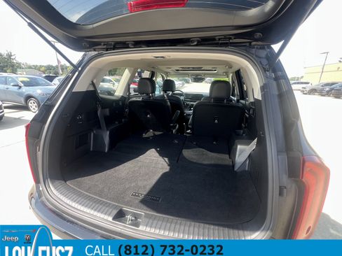 Used 2024 Kia Telluride S w/ S Sunroof Package AWD/4WD image 18