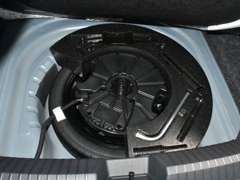 New 2026 Volkswagen Jetta GLI Autobahn FWD image 24