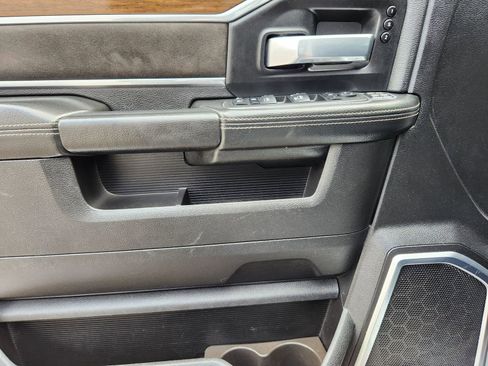 Used 2024 RAM 2500 Laramie image 31