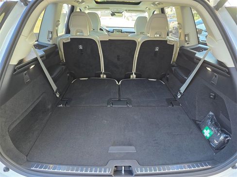 New 2026 Volvo XC90 T8 Ultra w/ Protection Package Premier image 15