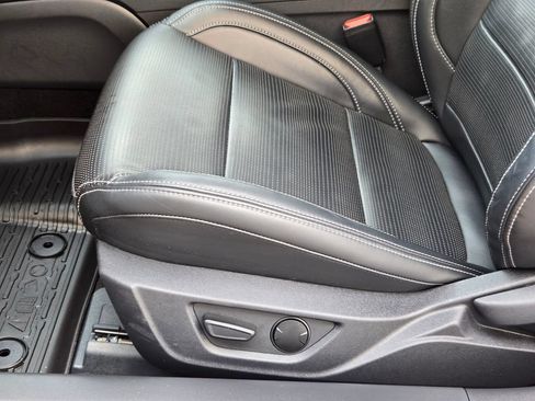 Used 2025 Ford Mustang GT Premium RWD image 13