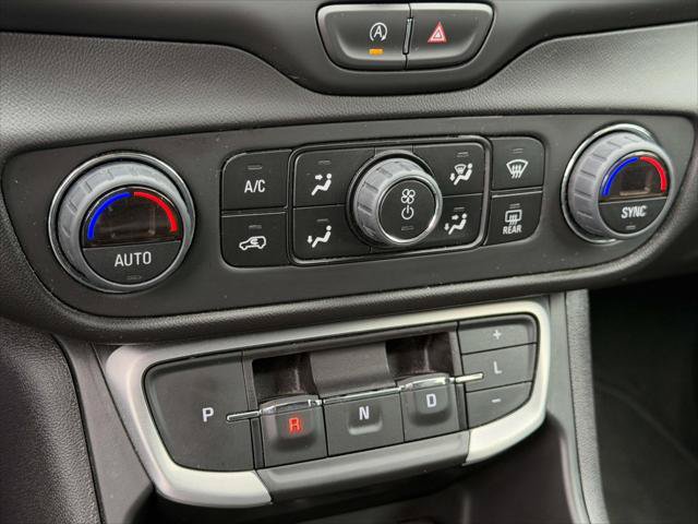 Used 2023 GMC Terrain SLE w/ Driver Convenience Package AWD/4WD image 31