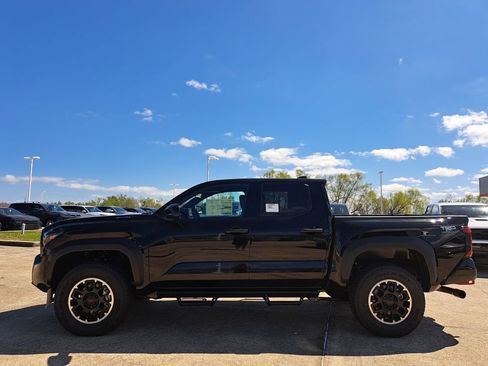 New 2026 Toyota Tacoma TRD Off-Road image 8