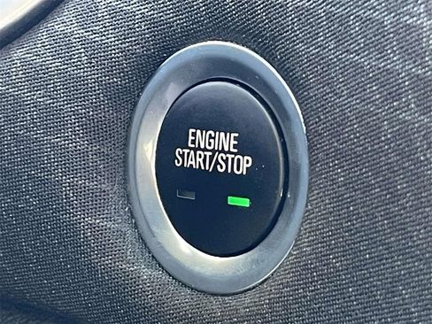 Used 2024 Chevrolet Malibu LT image 27