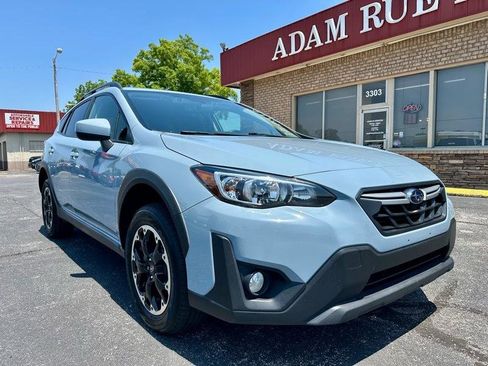 Used 2021 Subaru Crosstrek 2.0i Premium AWD/4WD image 2