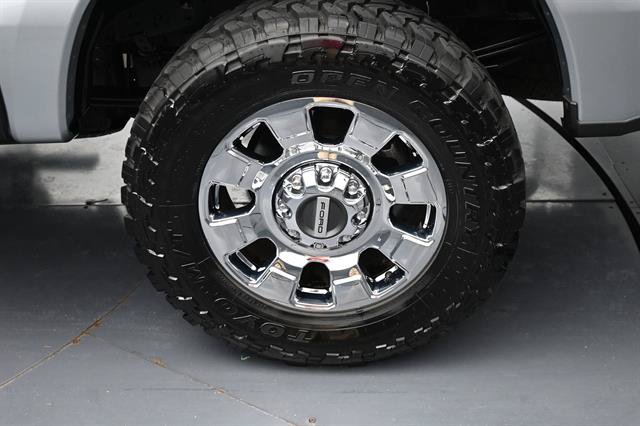 Used 2024 Ford F250 Lariat w/ Lariat Ultimate Package AWD/4WD image 24