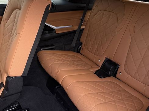 Used 2024 BMW X7 xDrive40i image 36